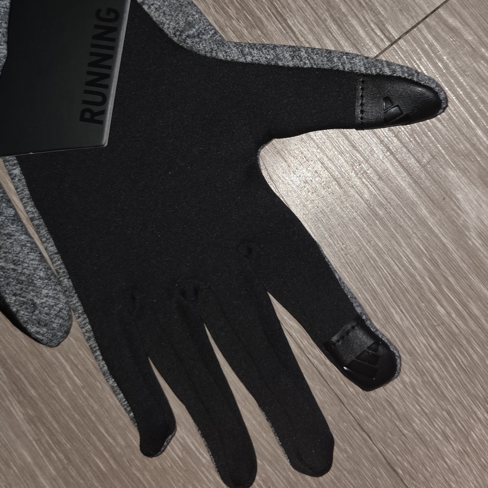NEW Adidas Running Gloves - Picture 4 of 5